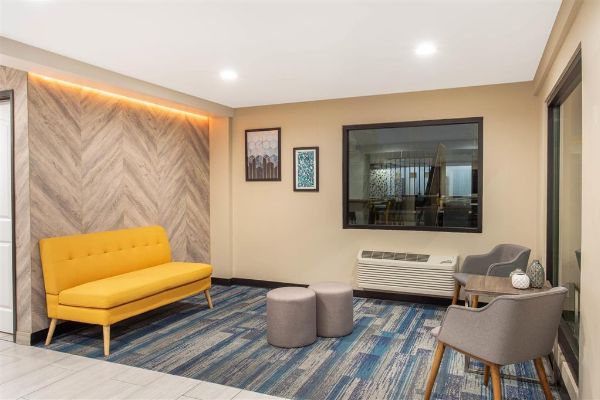 VAGABOND INN MERCED (Merced)